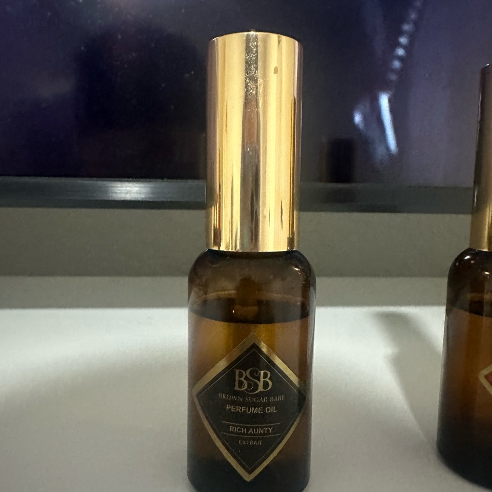 Brown sugar babe - rich aunty perfume oil 1 oz